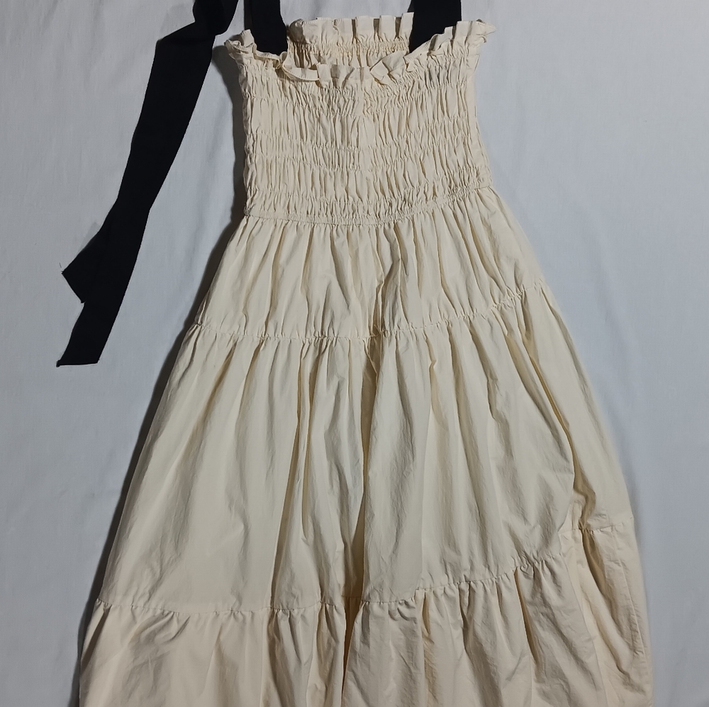 Ciao Lucia Cream Dress with Black Straps - Picture 7 of 9